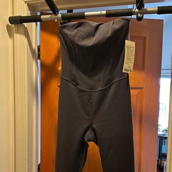 NEW Lululemon Athletica One-Shoulder Bodysuit - Picture 6 of 9